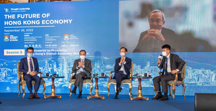 (From Left) Director of Asia Global Institute and Victor and William Fung Professor in Economics of HKU Business School Professor Heiwai Tang; Provost and Deputy Vice-Chancellor of The University of Hong Kong, Chair of Economics & Philip Wong Kennedy Wong Professor in Political Economy, and Director of Hong Kong Institute of Economics and Business Strategy, Professor Richard Wong; Group Chairman of Nan Fung Group, Mr. Anthony Leung Kam-chung; 2010 Nobel Laureate in Economics Sciences, Professor Sir Christopher Pissarides; and Dean and Chair of Economics of HKU Business School, Professor Hongbin Cai.